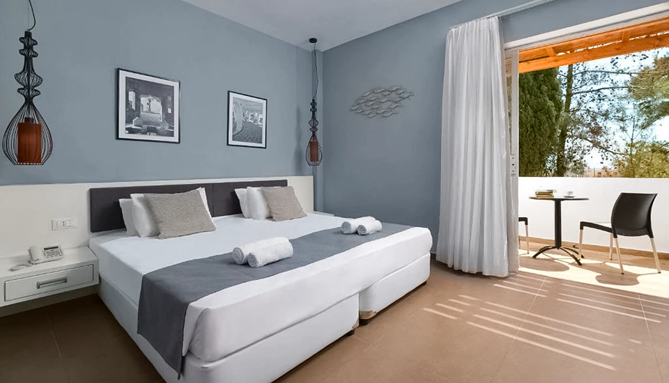 هتل بلمار کوش آداسی